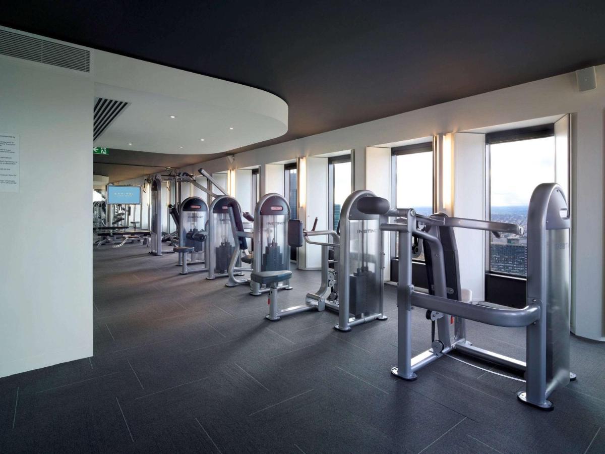 Sofitel Melbourne On Collins Hotel Екстериор снимка The gym at the 57th floor