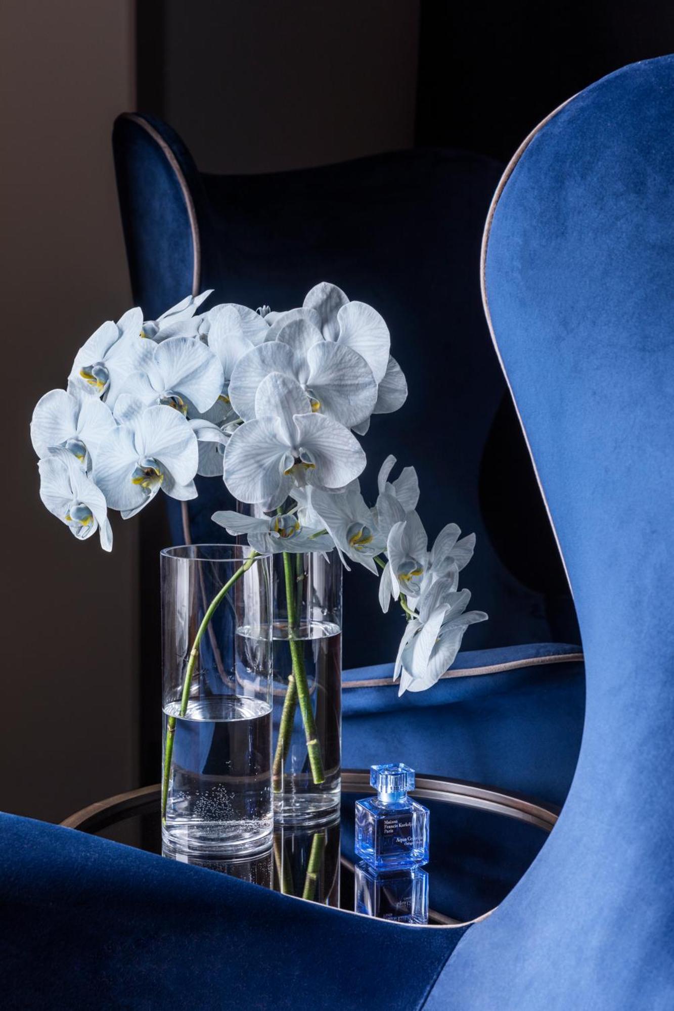 Sofitel Melbourne On Collins Hotel Екстериор снимка Blue orchid