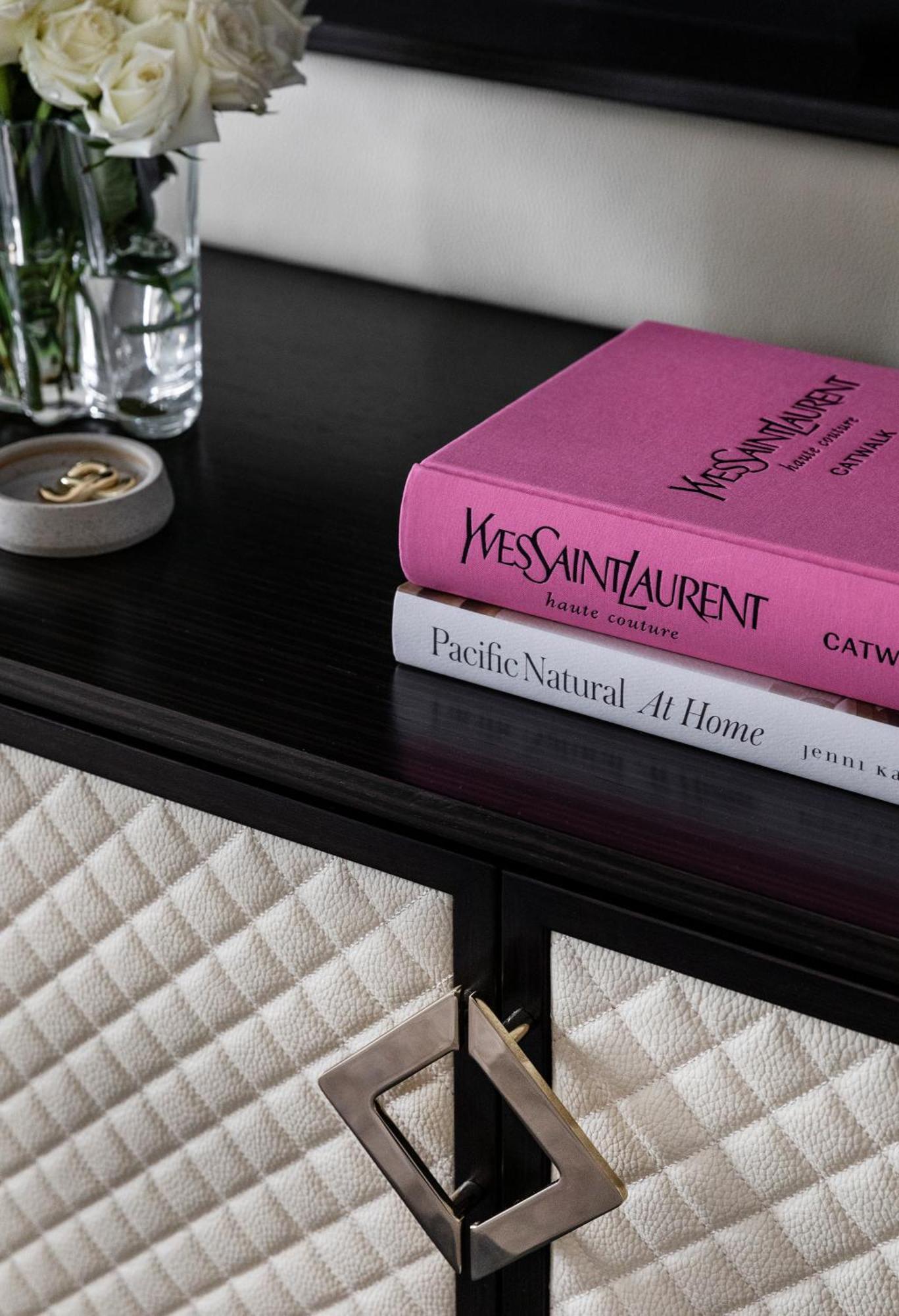 Sofitel Melbourne On Collins Hotel Екстериор снимка Yves Saint Laurent